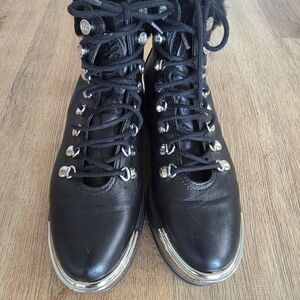 Italian Made Stylish Black Winter Leather Women's Boots